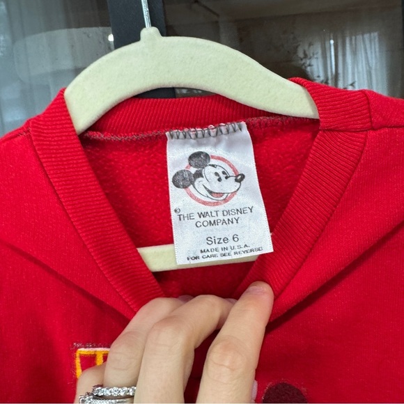 Vintage 90s Disney Mickey Mouse Santa Sweatshirt Christmas long sleeve tee - Picture 2 of 8